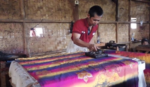 Batik Cetak Pekalongan Diproduksi di Pasir Ampo